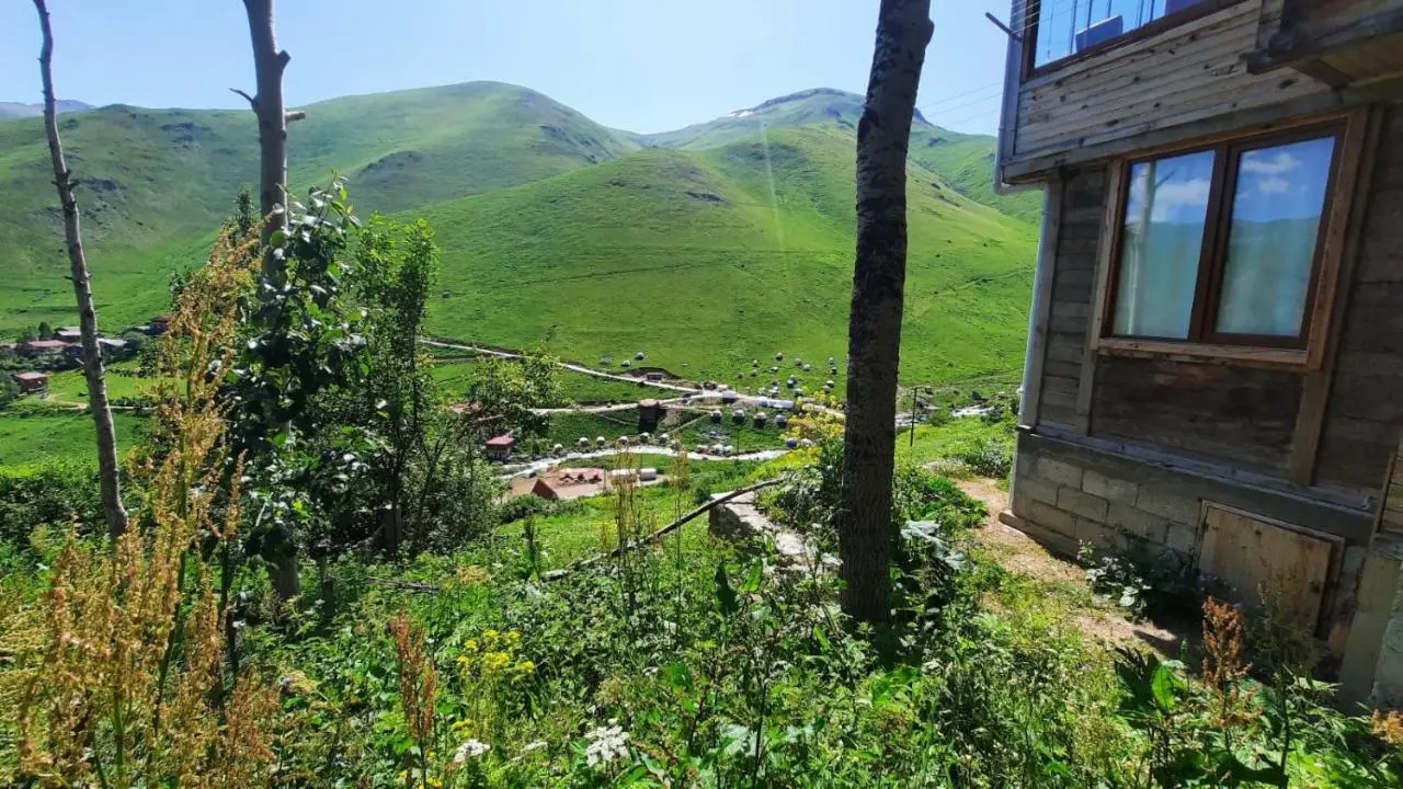 Turan Dağ Evi