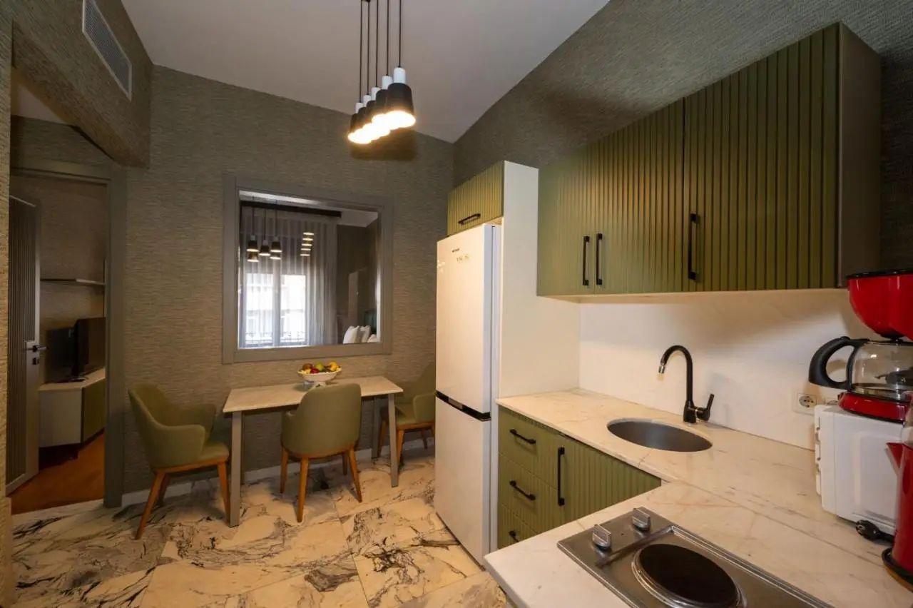 Monev Suites Hotel