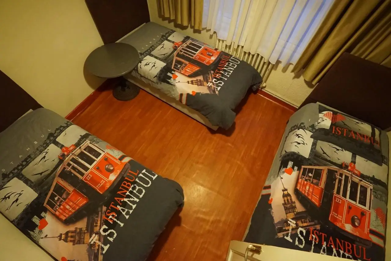 Erenler HoTeL & HosTeL