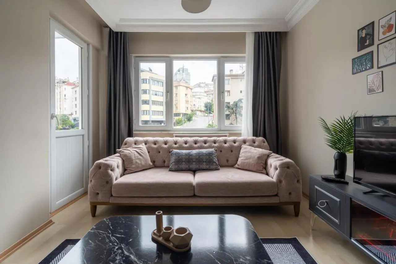 Beşiktaş And Şişli Luxury Central Flat