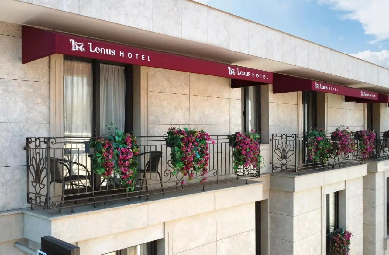 Lenus Hagia Sophia Hotel