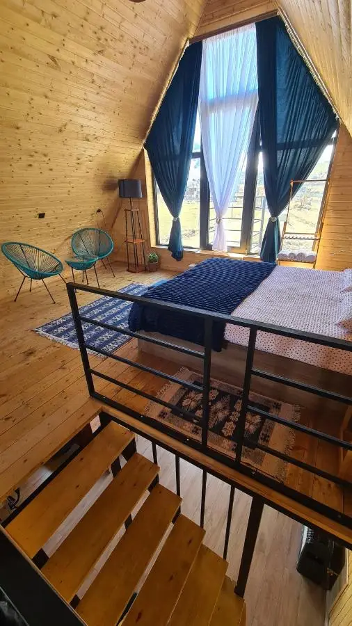Cottage Cozy Yard