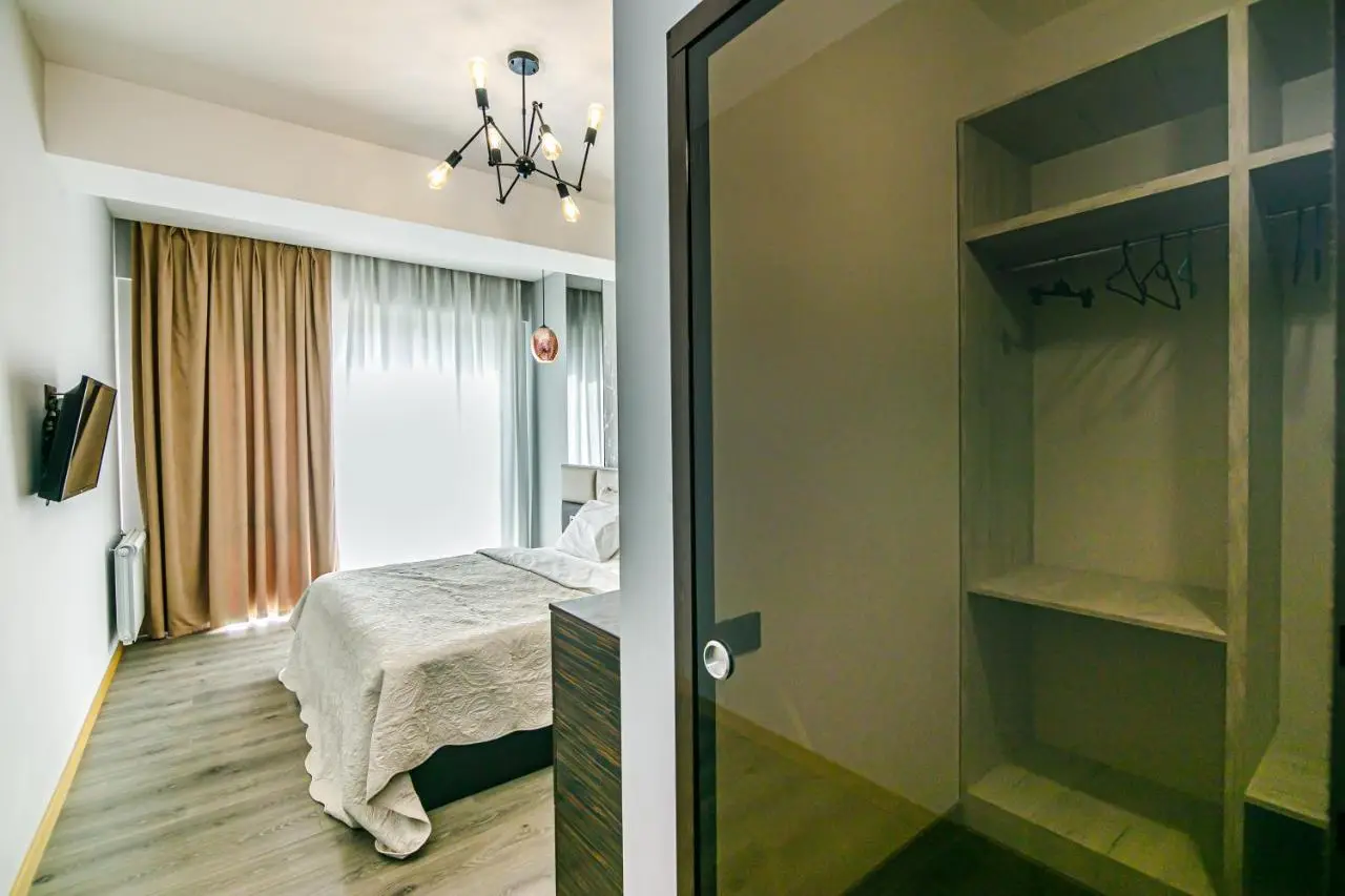 KING Luxury Apartment in Baku