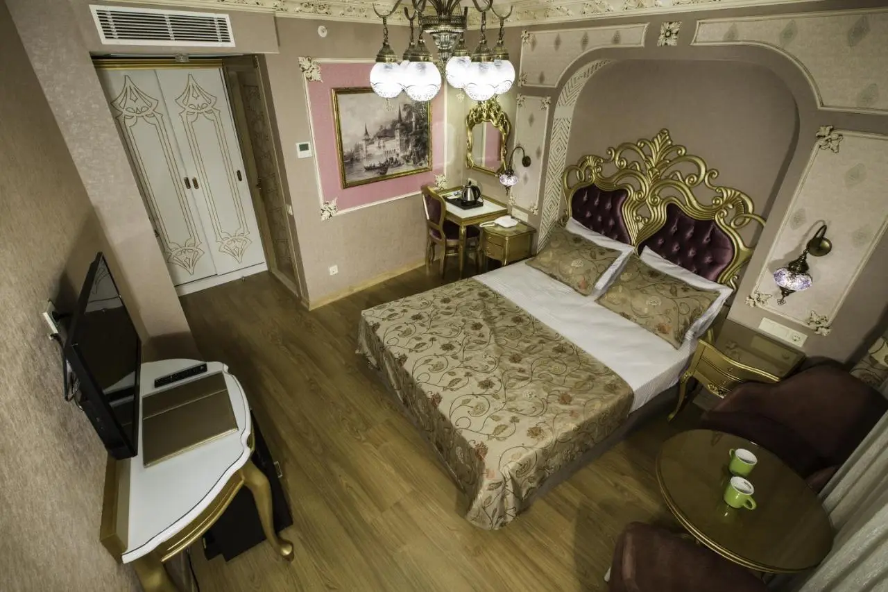 Empire Suite Hotel