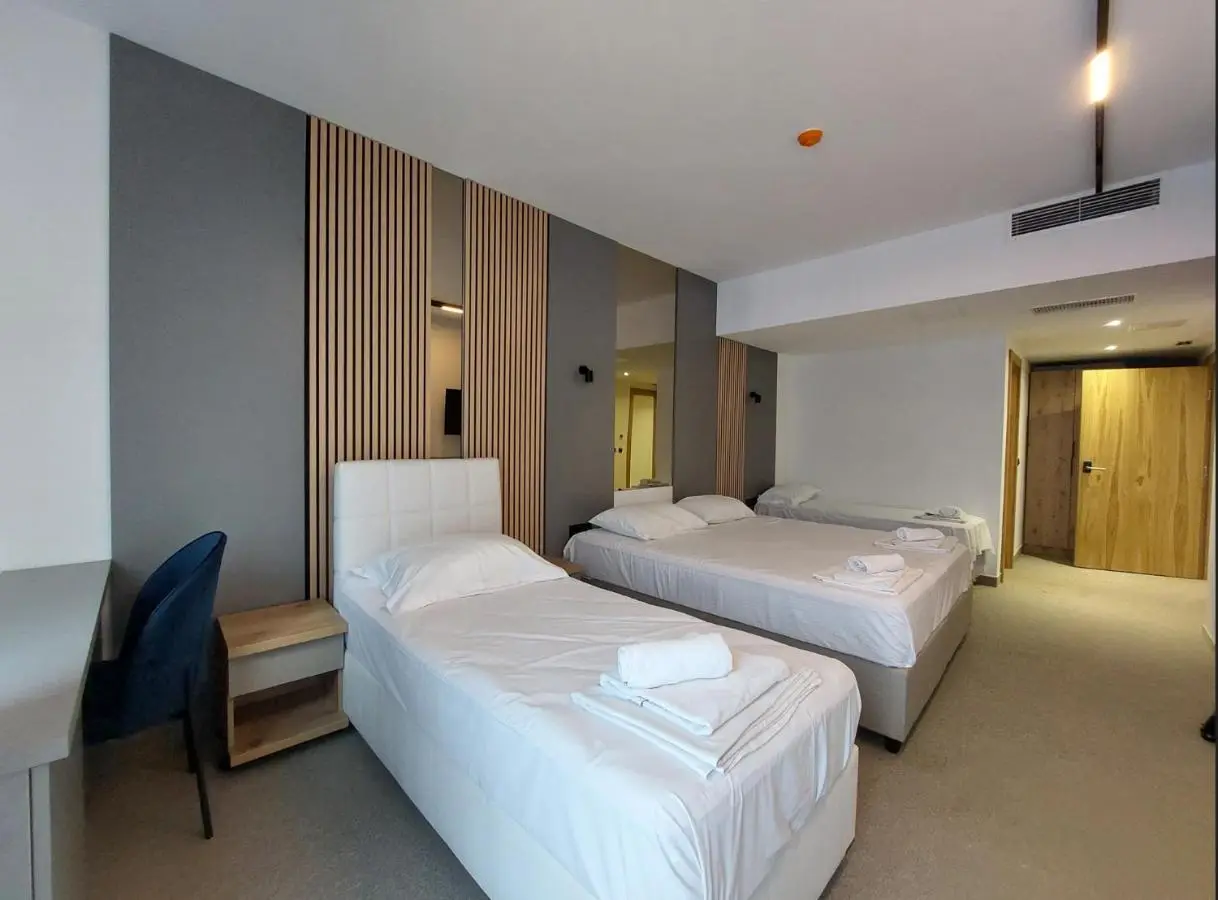 Hotel Almanas
