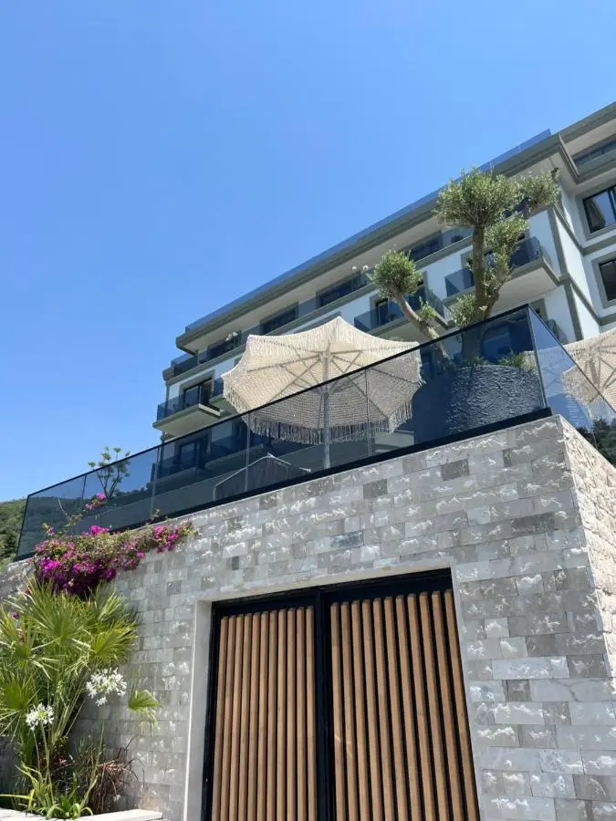 Mazarine Hotel, Vlorë, Albania