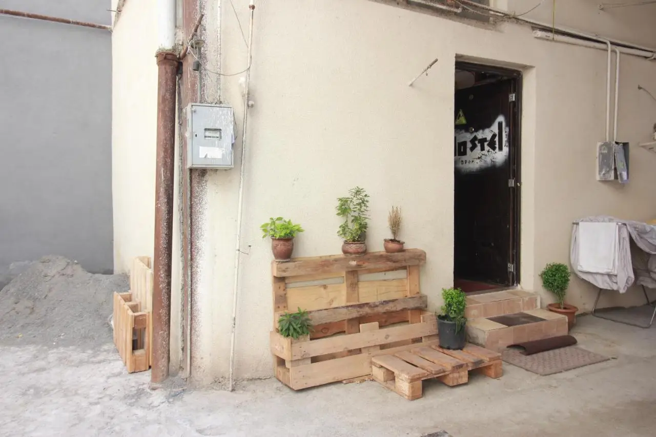 Sheni Hostel