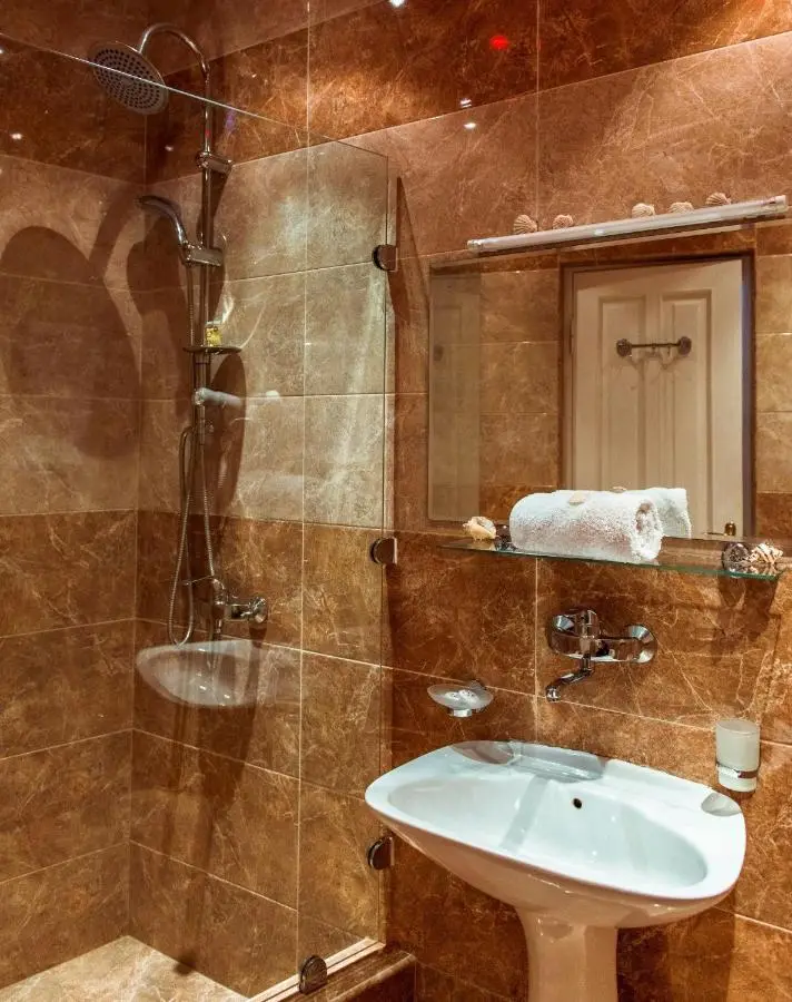 David Hotel - Ethno style