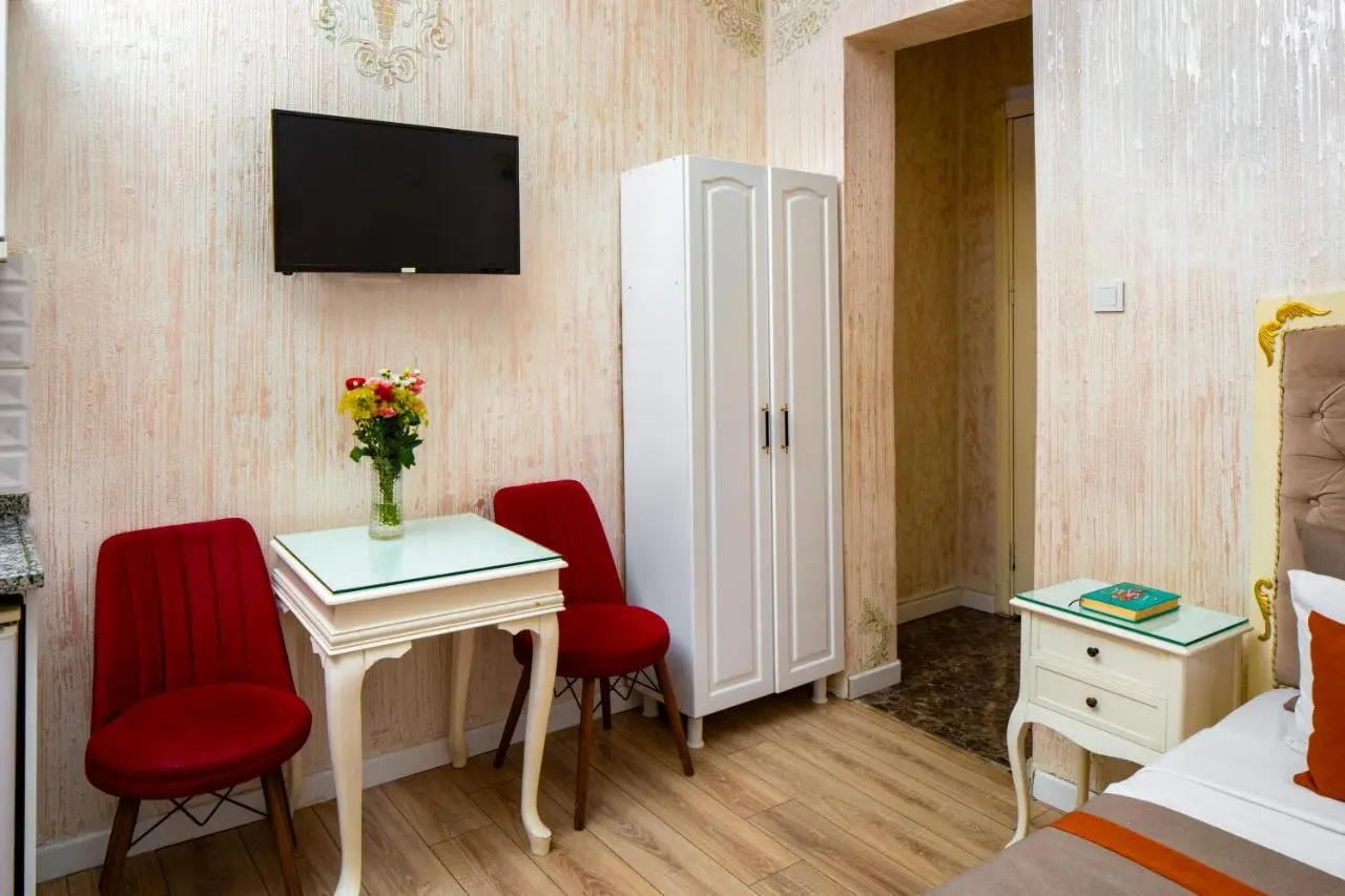 Alhambra Apart Hotel