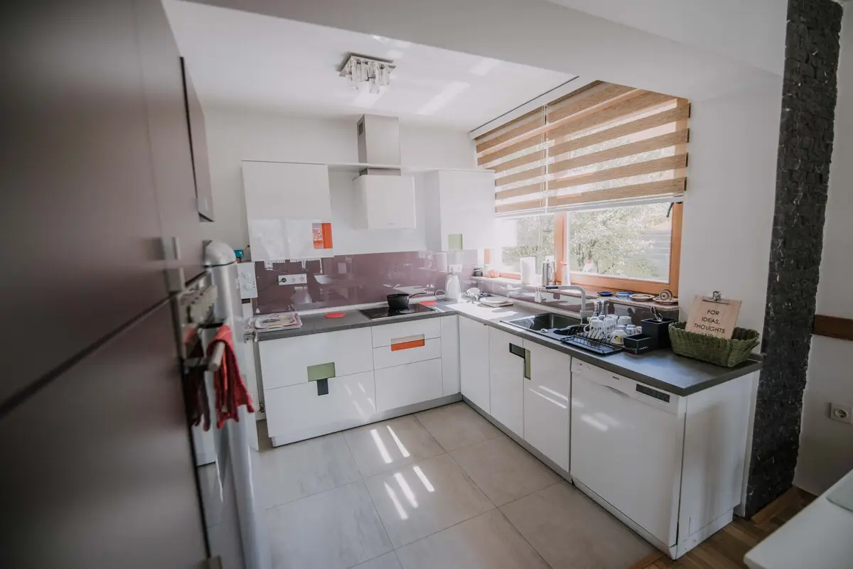 Luxury 2 bedroom apartment with pool