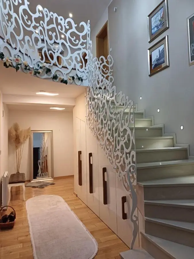 Vila Tayra