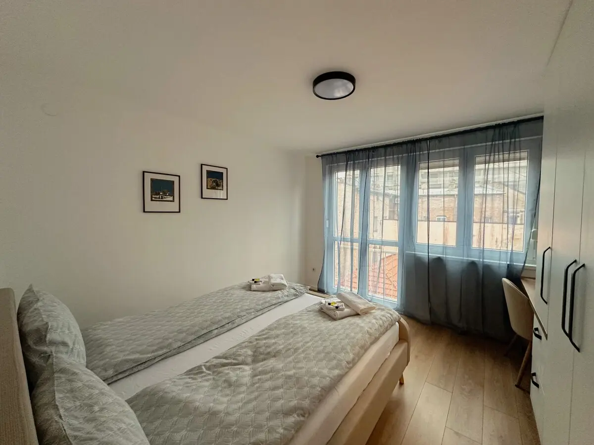 Exclusive Modern Riverside Suite