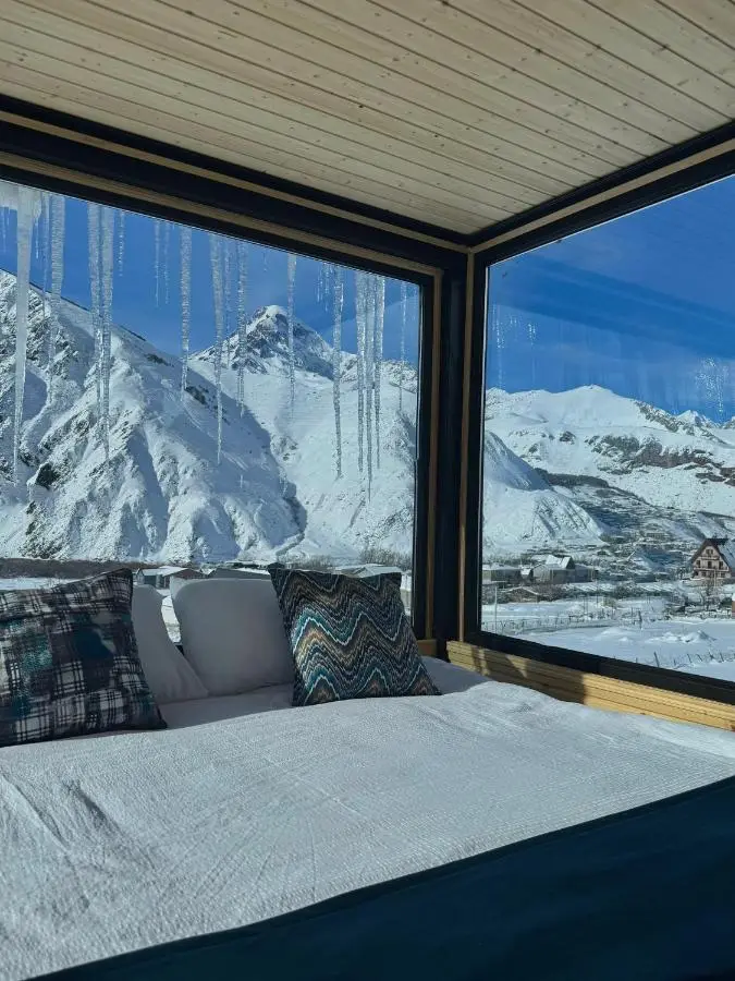 Kazbegi Inn Cottages