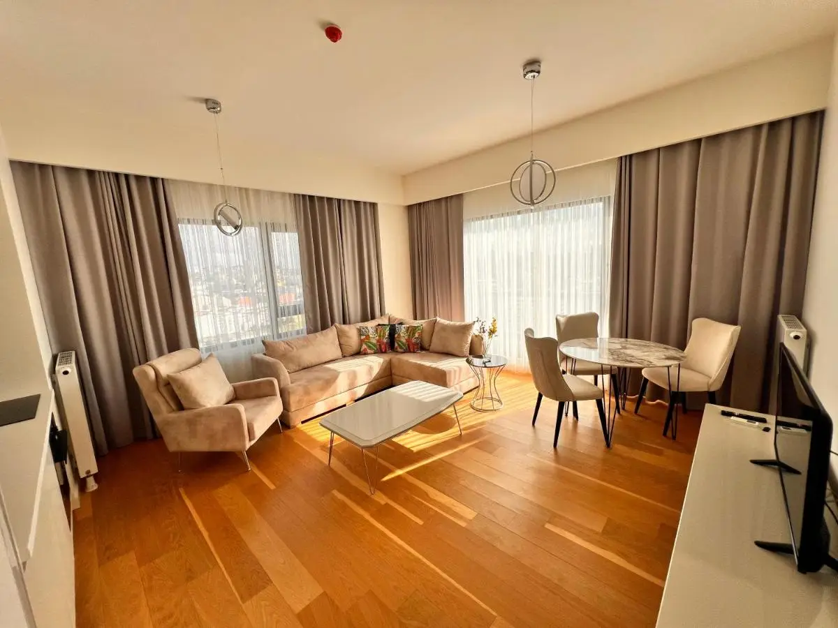 Divan Residence - Güneşli Near Ataköy Metro Station