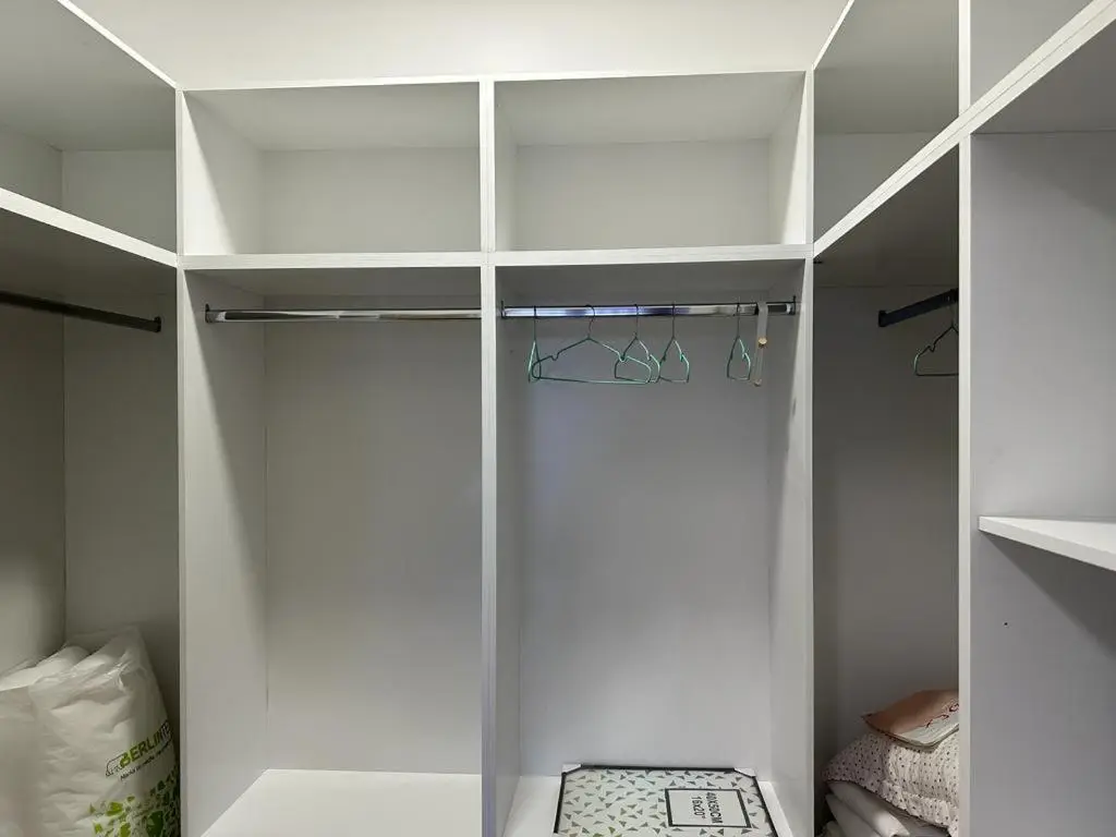 Thyamis Apartment