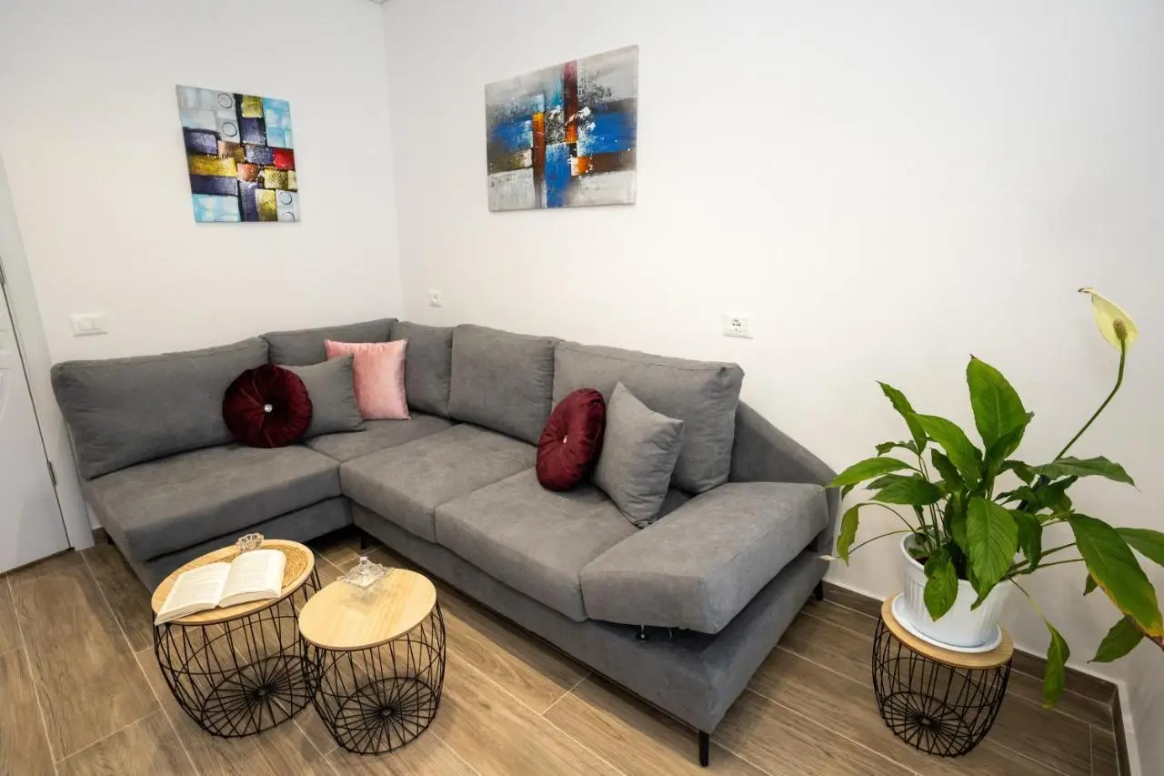 Sunnydream Apartaments Saranda