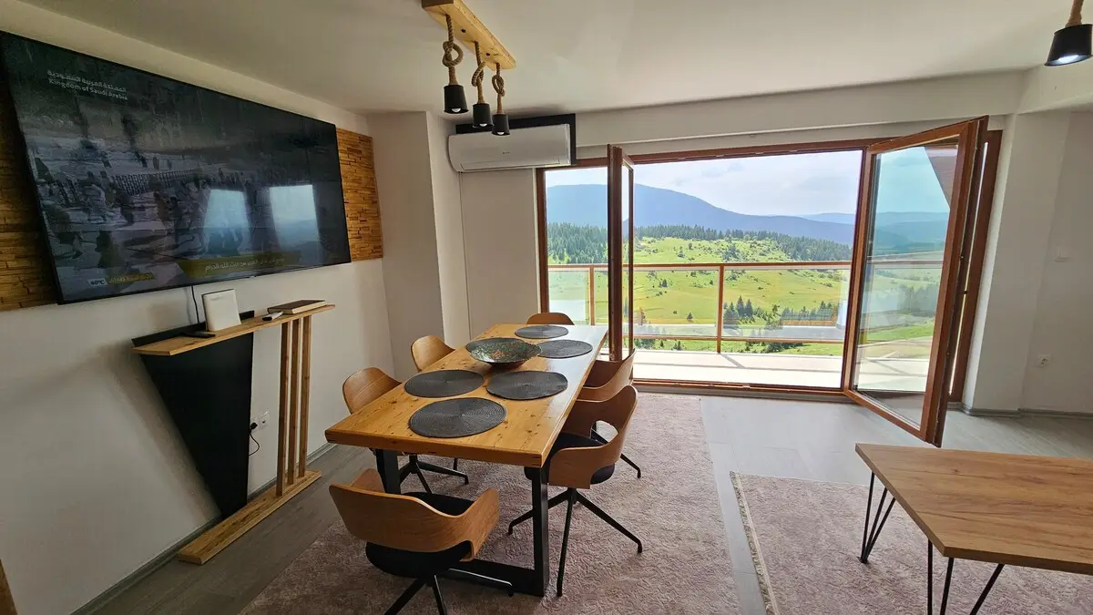 Vlasic Panoramic Apartment 10