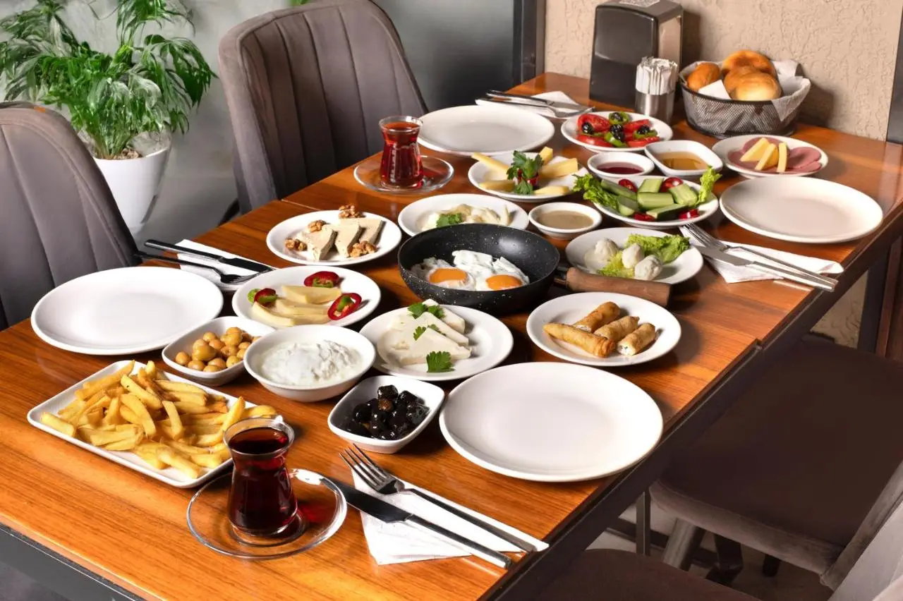 Taksim Galataport FRZ Burak Hotel