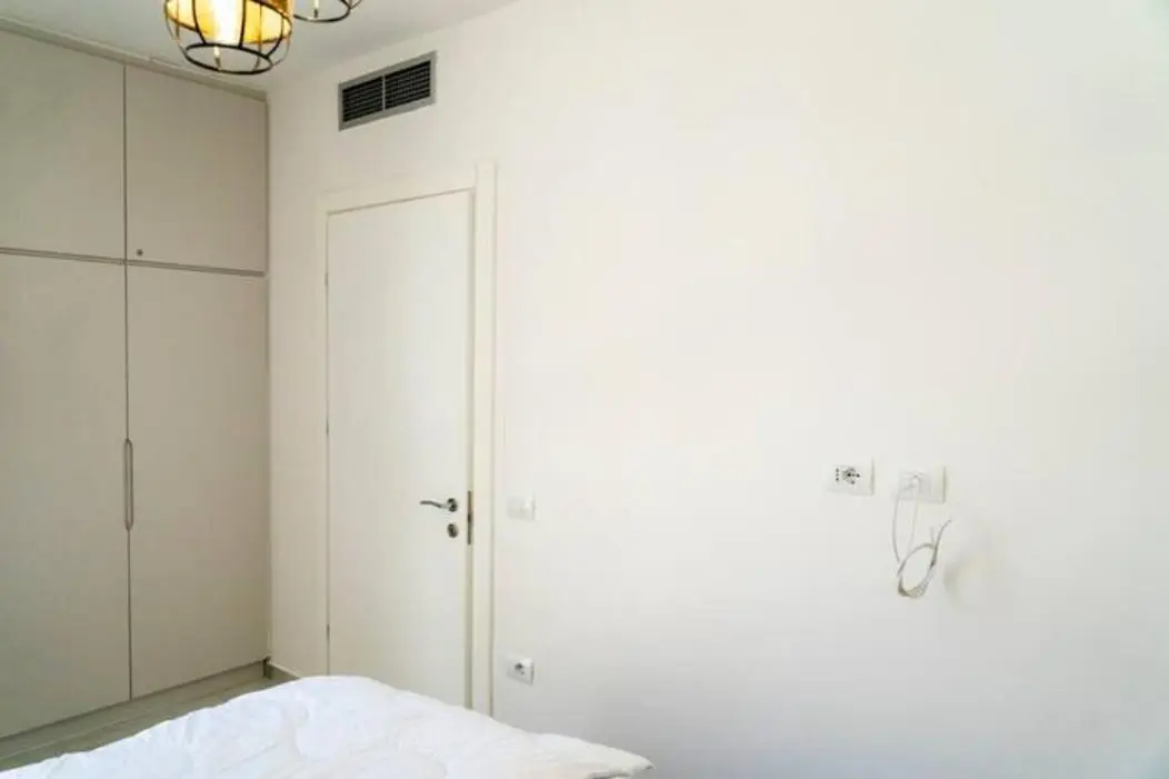 Beachfront Apartments- Horizon Residence