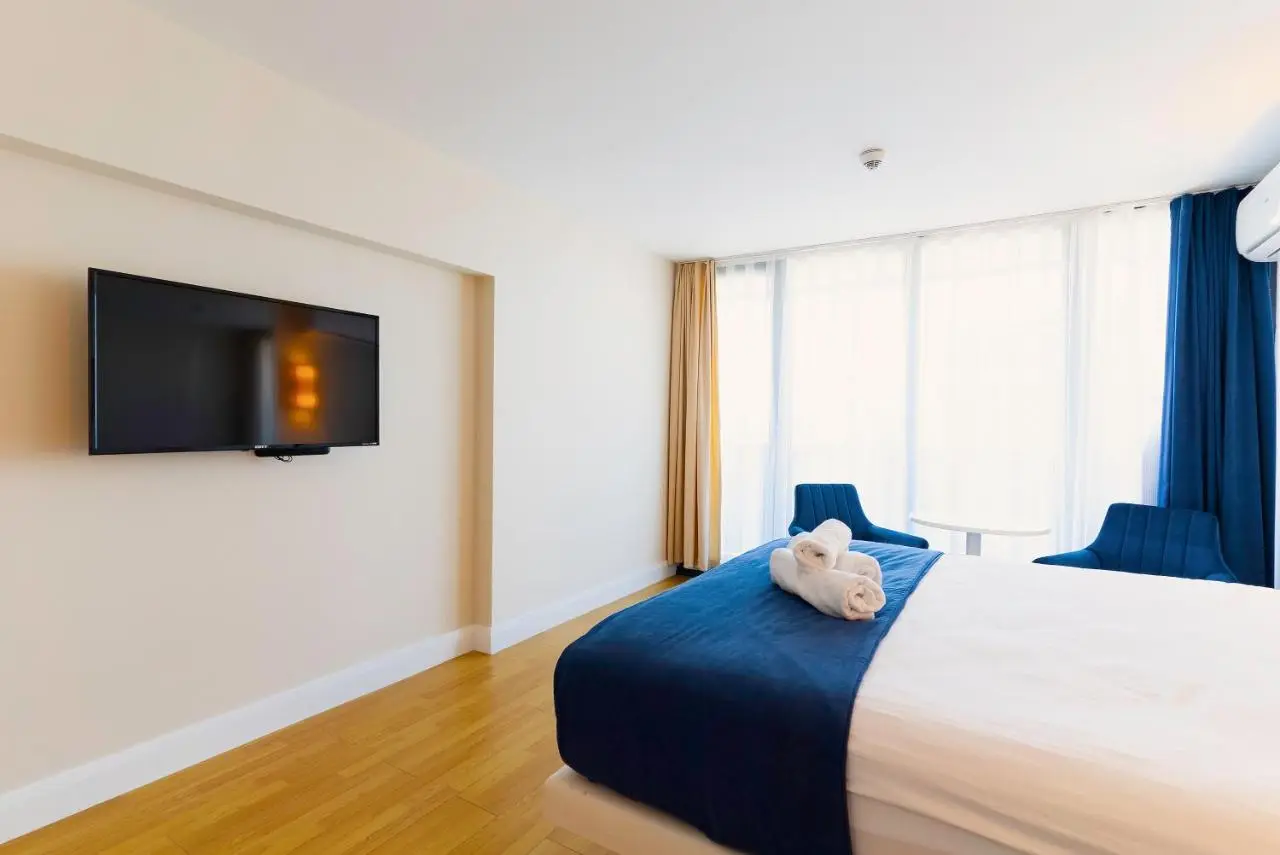 Luxury Sea View Apartments