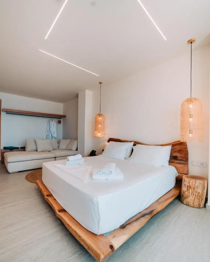 Elar Hotel