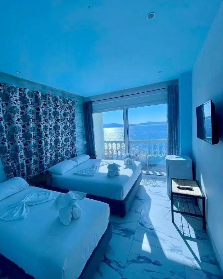 Kalemi's Beachside Hotel