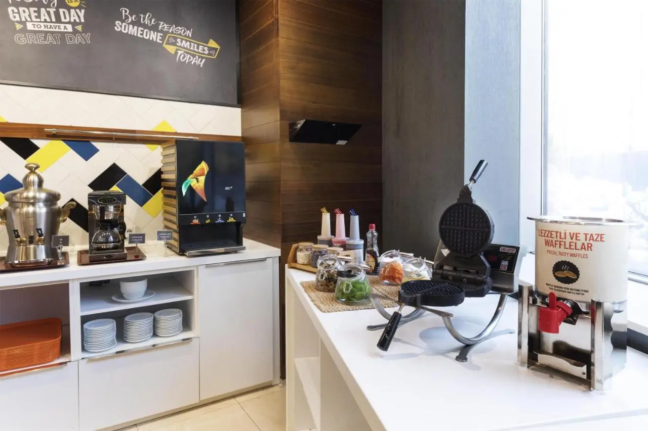 Hampton by Hilton Istanbul Kayasehir