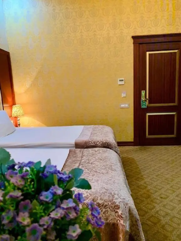 Clover Hotel F1 View