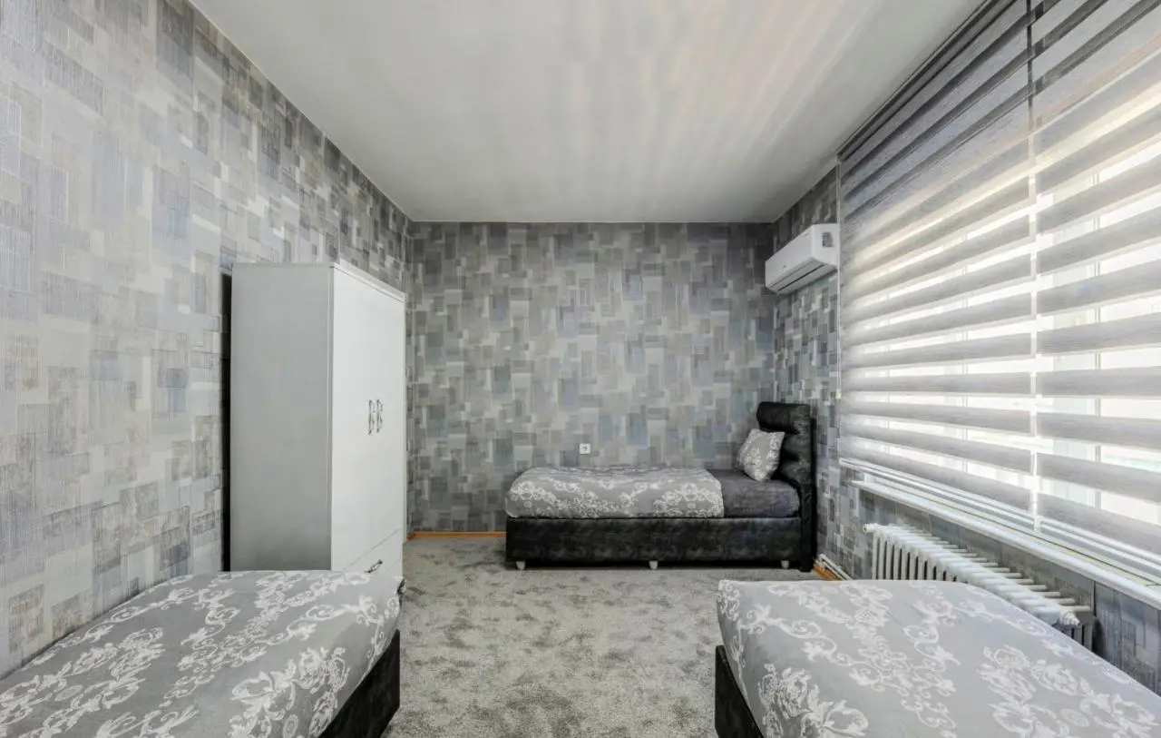 Palas Apartments