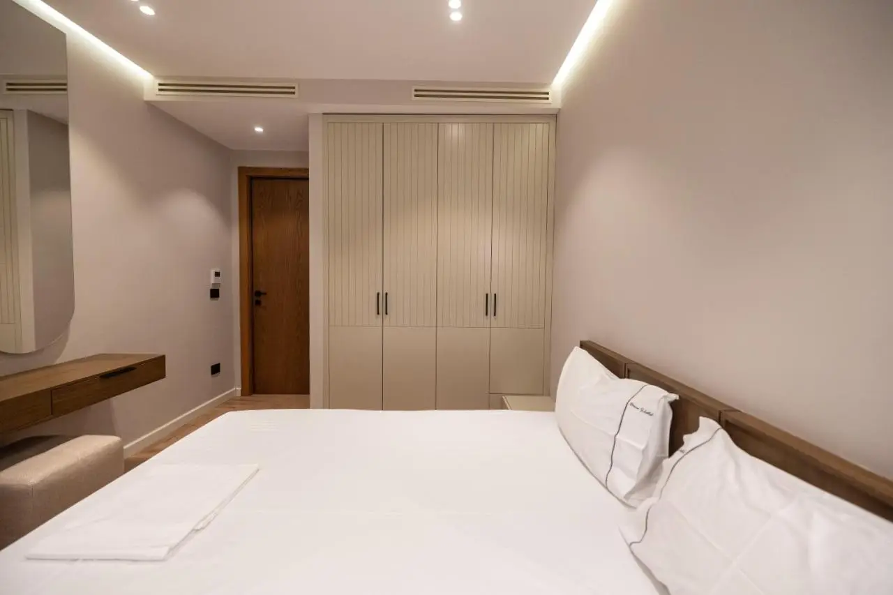 Miramare Apartments