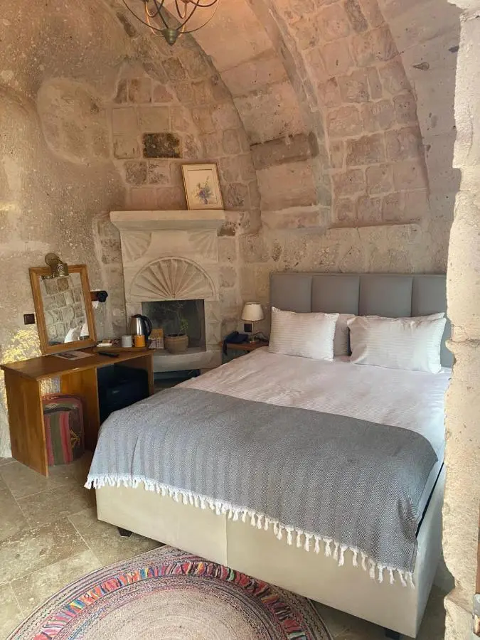 Göreme Escape Cave