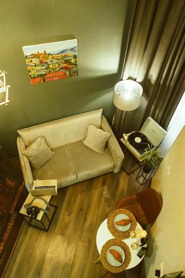 Luxury Duplex Studios - City Center