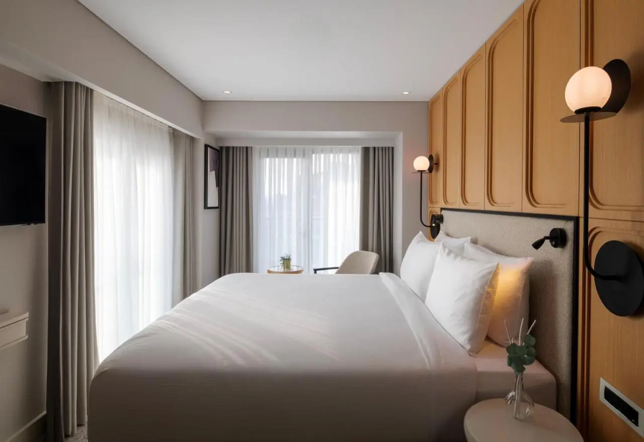 Lunet Old City Hotel