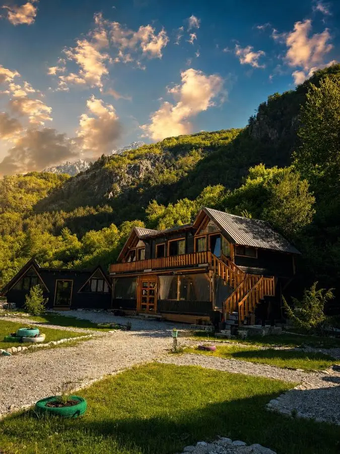 Thethi Villas