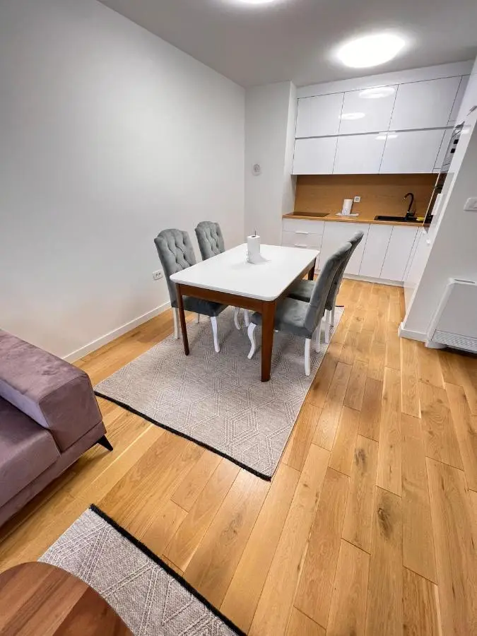 River Walk Sarajevo - Layan Apartment