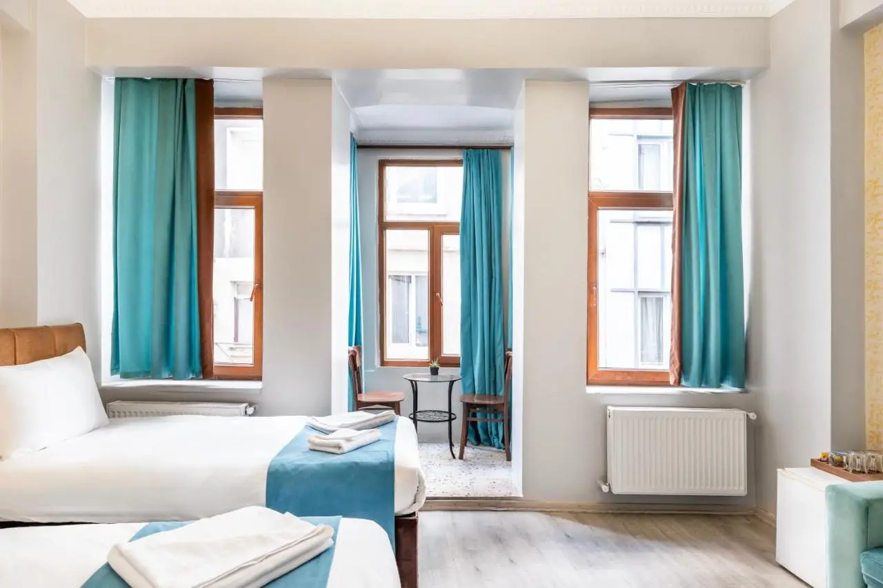 Taksim Dora Hotel