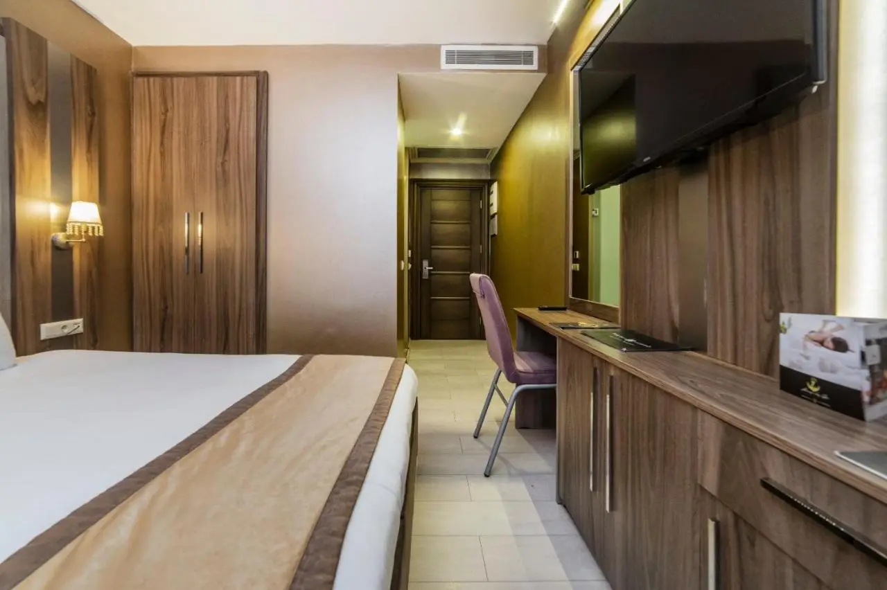 Royal Capital Thermal & Spa Hotel