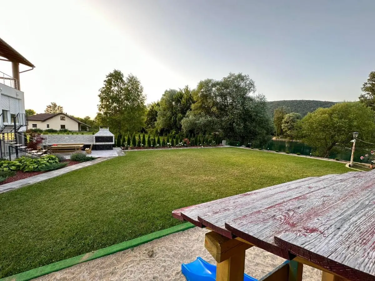 Summer Residence Una