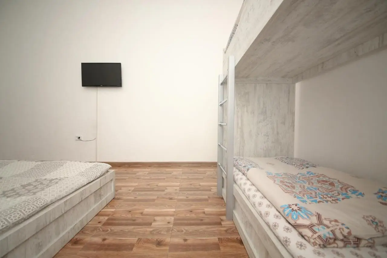 Hostel Mandaria