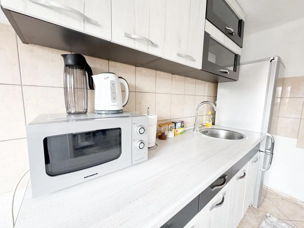 K&S Apartment Bistrik Stay - Private Parking