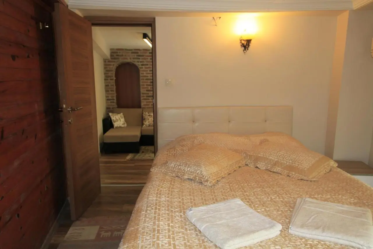 Coskun House