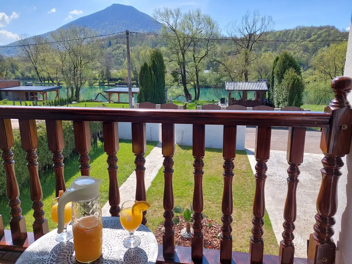 Bosnian house Emina