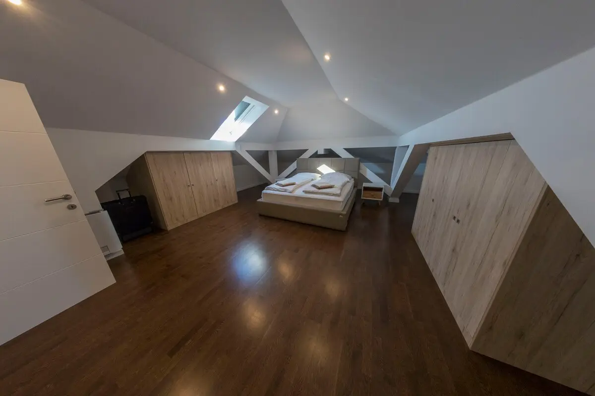APARTMAN PENTHOUSE LINNET - VRHUNSKI