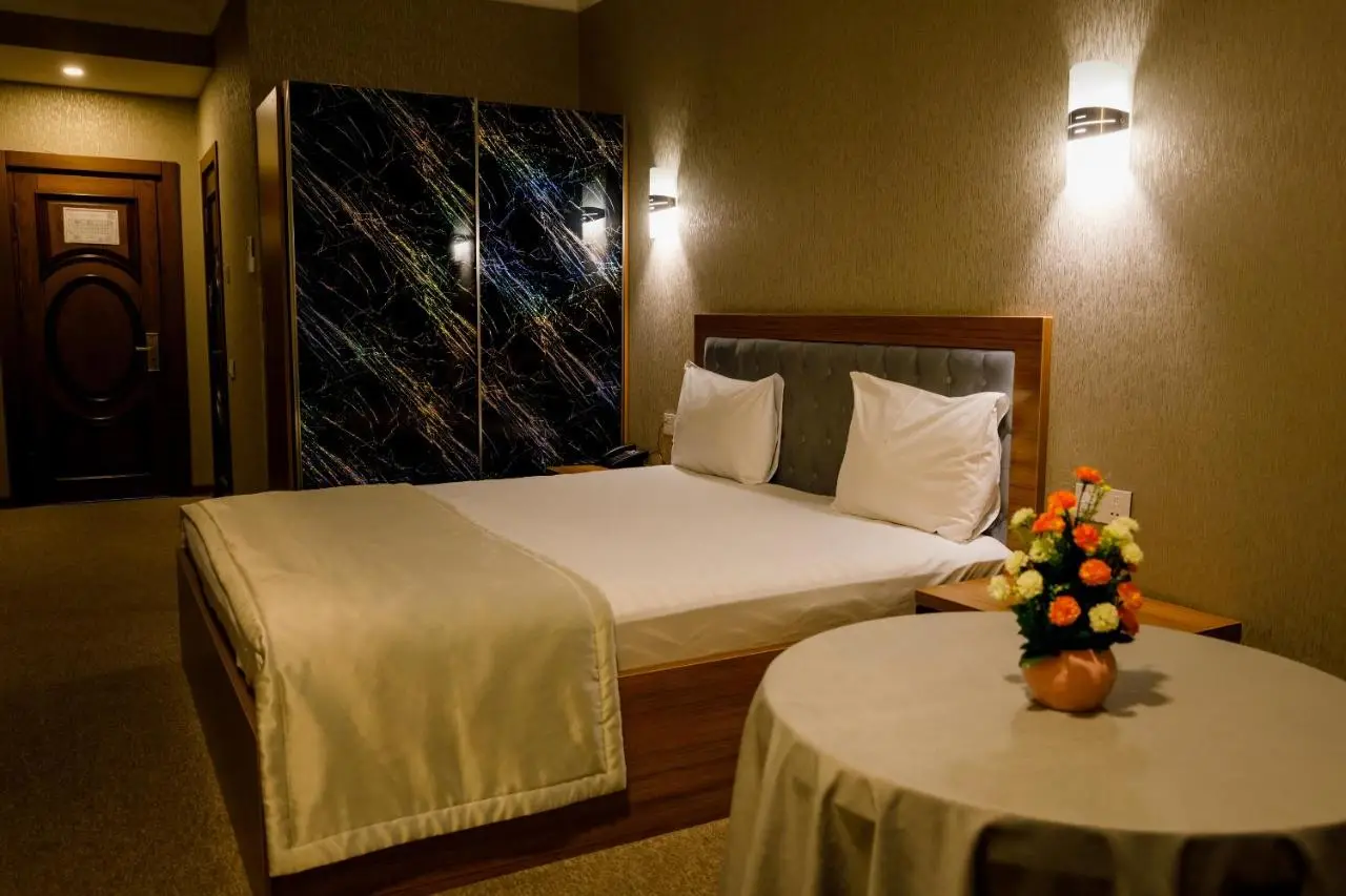 Royal Sapphire Hotel