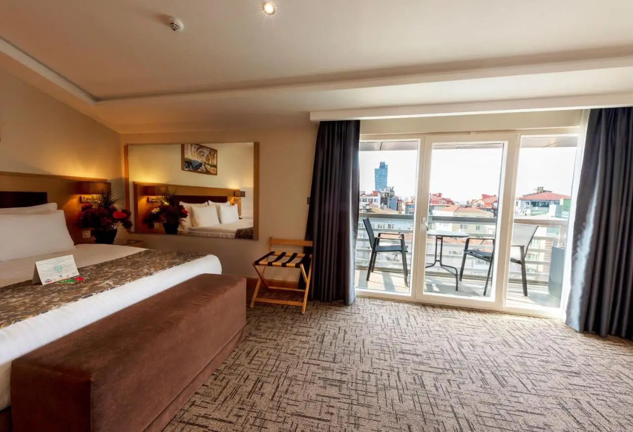 Hotel Boursier 2 & Spa