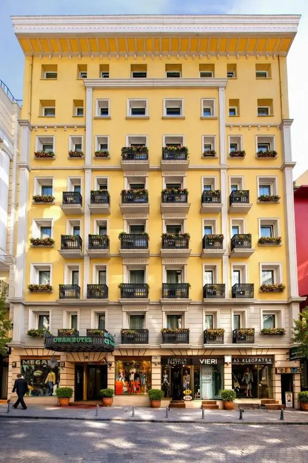 Oran Hotel