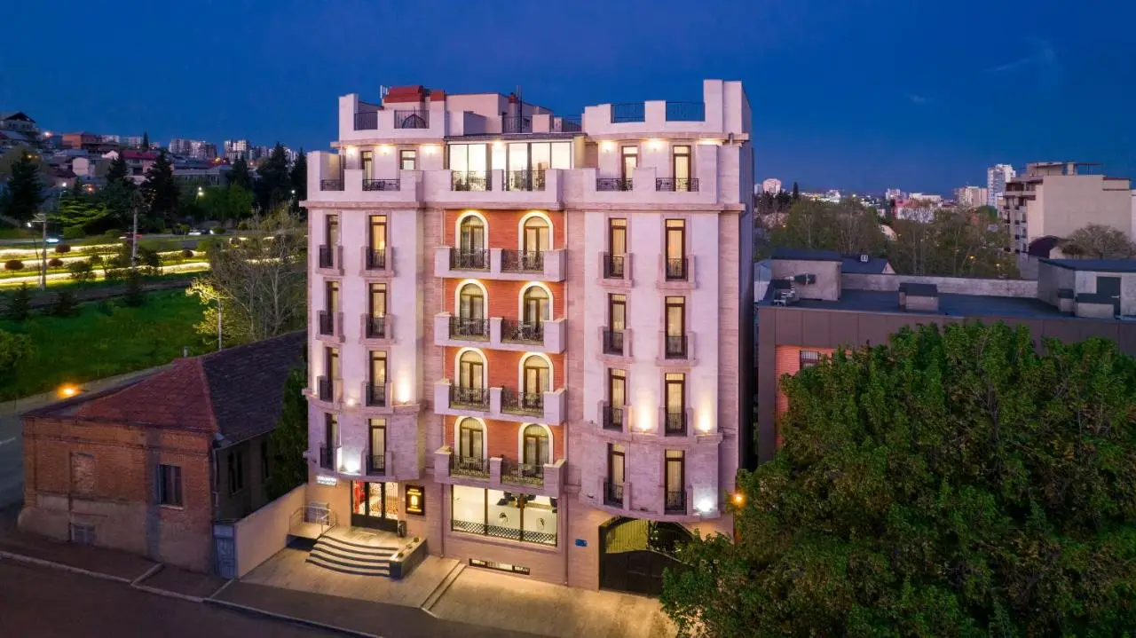 Highgarden Hotel