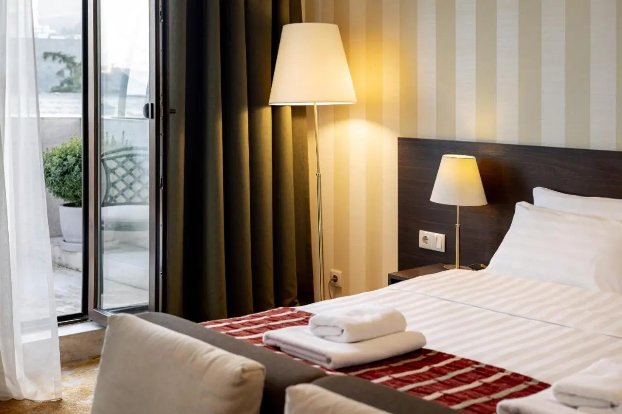 Citrus Hotel