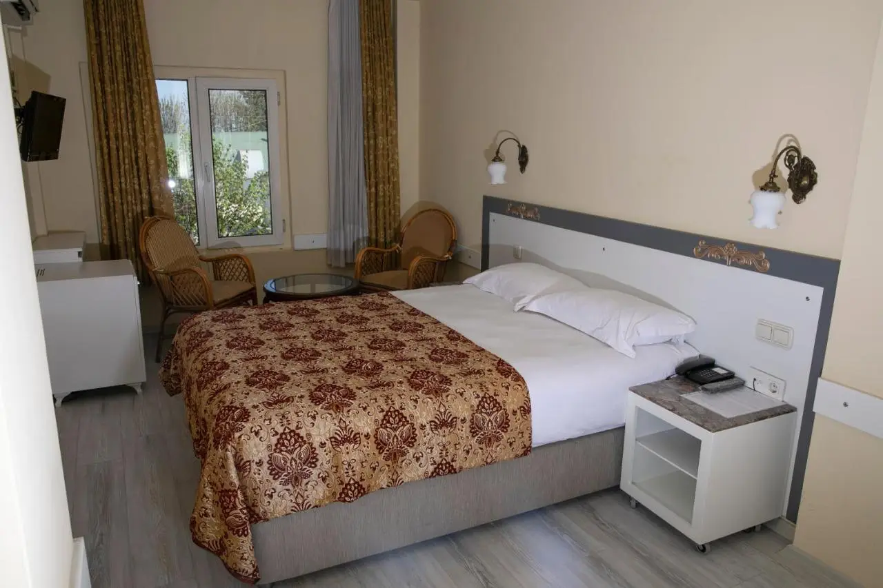 Hali Hotel