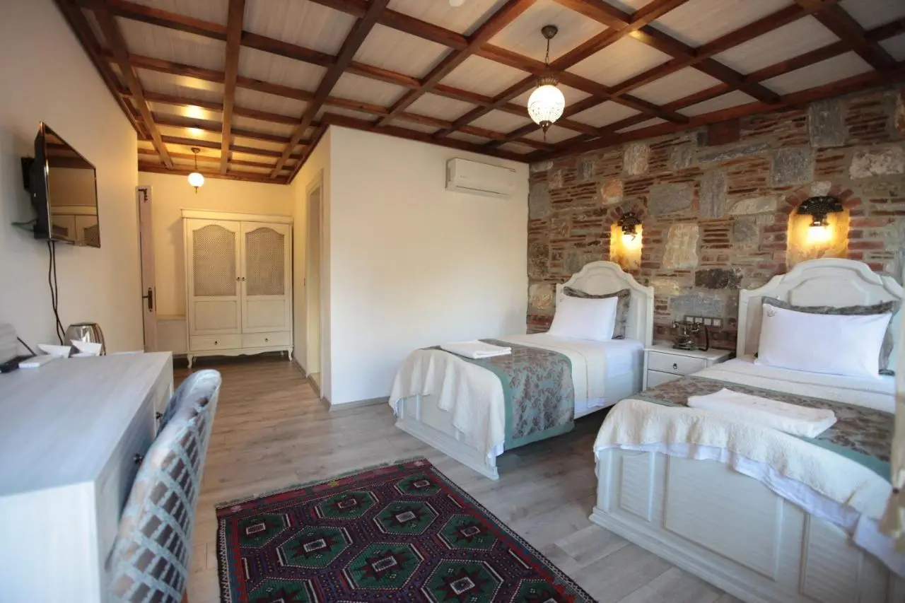 Celsus Boutique Hotel